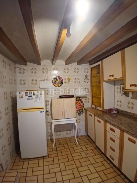 Foto b3fd6472-4817-47c0-8623-8a471143be6c. Chalet gran casa con 6 dormitorios en Algueña