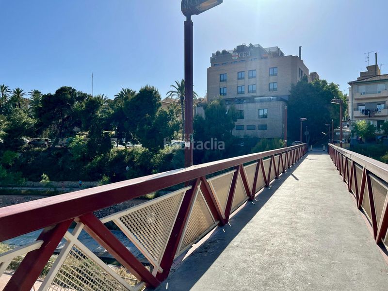 Foto b169b6aa-a209-4e4b-95ff-b67445b23520. Pis a El Raval - Portes Encarnades Elche / Elx