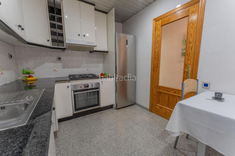 Foto 38df89a7-b714-4a8f-b211-2c2d0c594c21. Pis a Plaza Crevillente - Antiguos Juzgados - El Asilo Elche / Elx