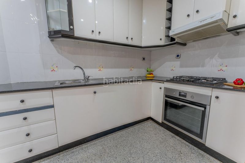 Foto 7d841309-dd13-4de4-ac4c-dfe84e7559ba. Pis a Plaza Crevillente - Antiguos Juzgados - El Asilo Elche / Elx