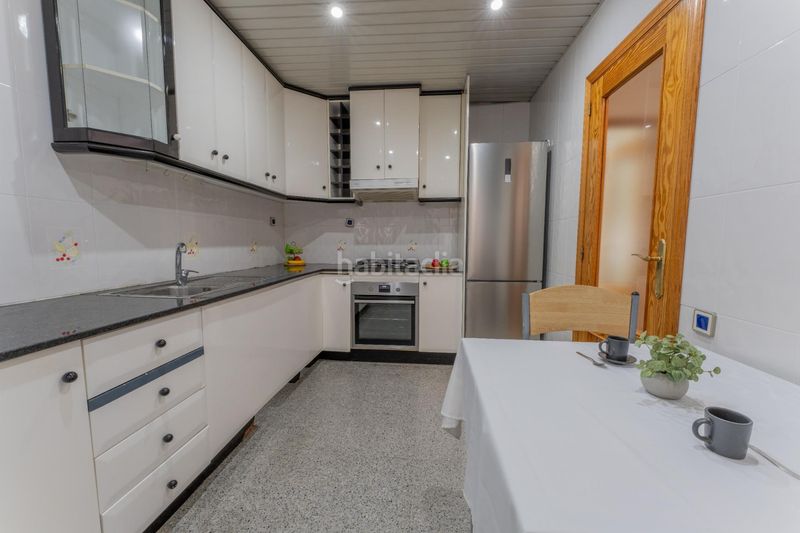 Foto ddb6e0aa-653f-45cb-bee8-76c5eb1c6ed2. Pis a Plaza Crevillente - Antiguos Juzgados - El Asilo Elche / Elx