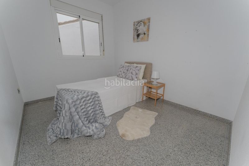 Foto e4538066-0bb4-4a6f-a4ab-ba319f82baca. Pis a Plaza Crevillente - Antiguos Juzgados - El Asilo Elche / Elx