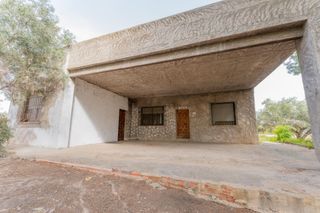 Chalet in Albatera. Casa de campo en venta en albatera