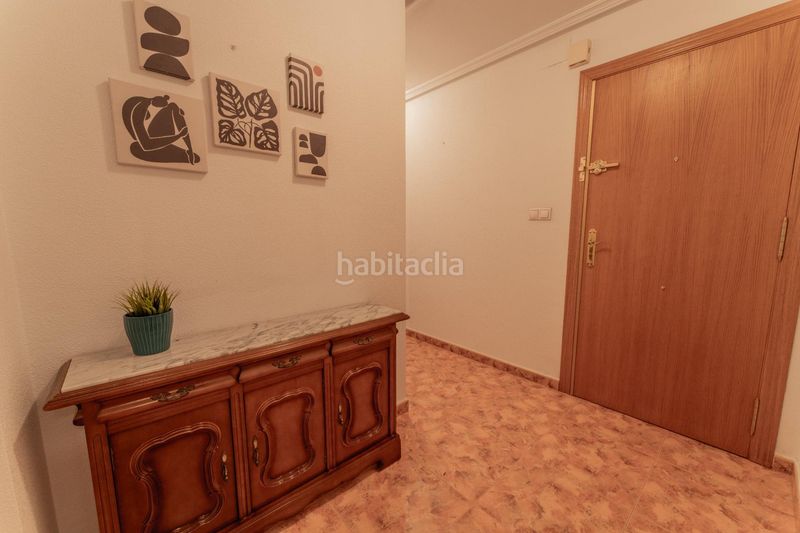 Foto f920d680-10c4-4f86-a0cf-dad2a71199bc. Pis amb aparcament a Sector V Elche / Elx