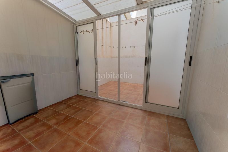 Foto f949f33b-72b0-4166-ab28-290f875d2164. Pis amb aparcament a Sector V Elche / Elx