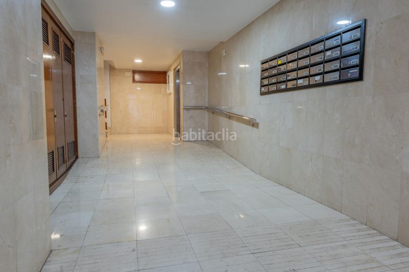 Foto dc537be8-4898-4314-b3c1-990f94337d4f. Pis amb aparcament a Carolinas Altas Alicante
