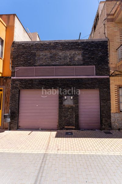 Foto f9f5b1eb-d610-4e70-ad2b-a6d3a282938d. Local comercial a Albatera
