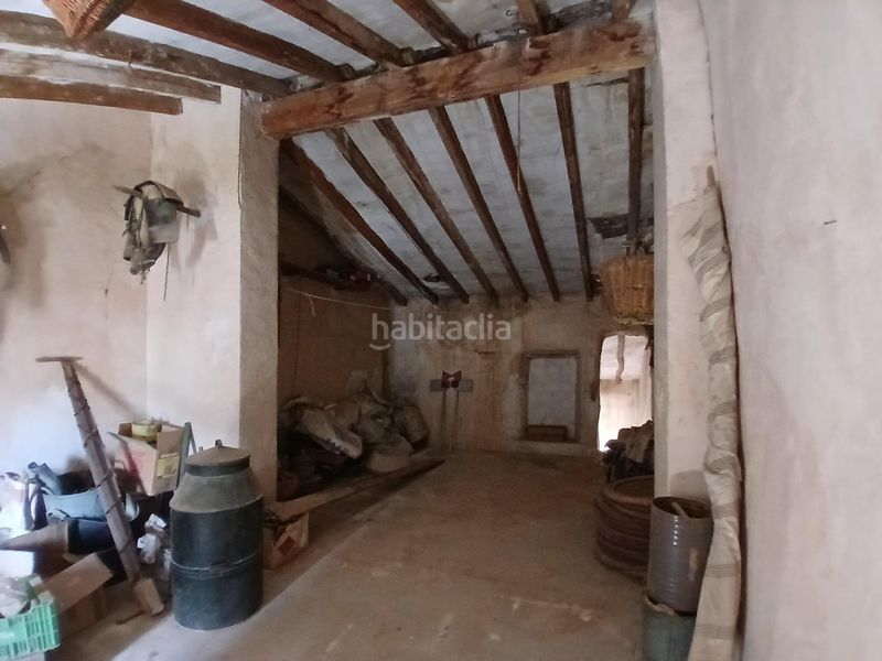 Foto b57d5e5b-ac4a-444e-89e3-3dd76579ab29. Casa amb aparcament a Algueña
