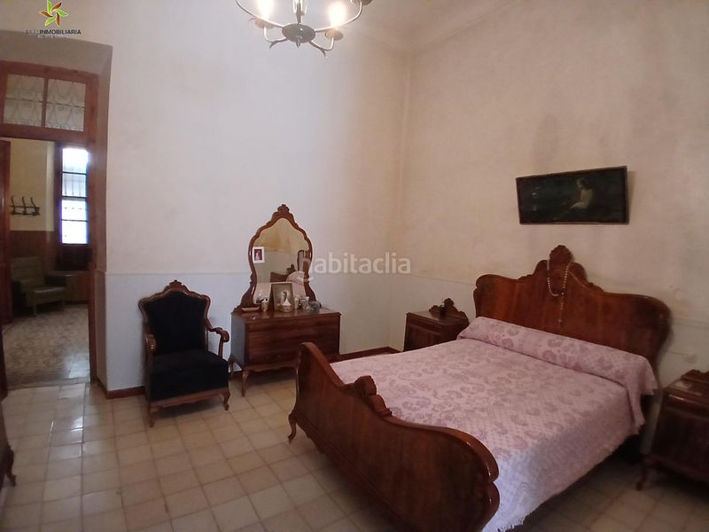 Foto 52dd01df-bd6c-40a2-bedb-66421bb86f06. Casa amb aparcament a Algueña