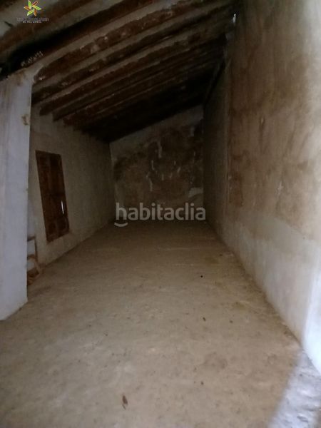 Foto 5bc6796c-38a1-4dbc-a344-0f2e44d9d81e. Casa amb aparcament a Algueña