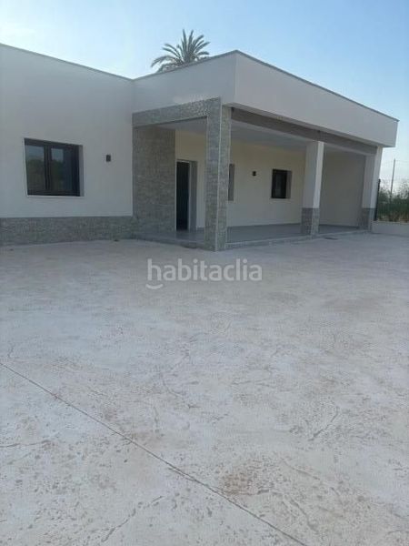 Foto 7c4a57c7-20db-468f-bf46-72bff2838a22. Rent chalet in Algorós - El Derramador Elche / Elx