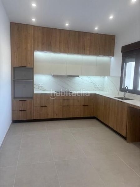 Foto c766ce7a-30b4-481d-aa13-16ac81f4d3d3. Rent chalet in Algorós - El Derramador Elche / Elx