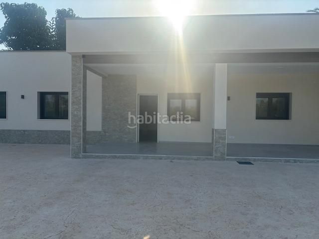 Foto d8218cf0-43e1-4608-a2fb-a42af23c4fc5. Rent chalet in Algorós - El Derramador Elche / Elx