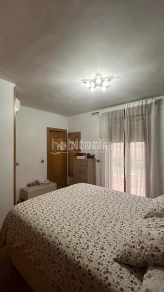Foto 4370085d-8830-42b2-9778-14fce428b48a. Casa aparellada amb calefacció aparcament a Titulcia