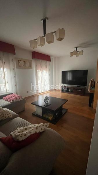 Foto cf8d443f-ffef-4994-95f4-5b376f5cb8f5. Casa aparellada amb calefacció aparcament a Titulcia