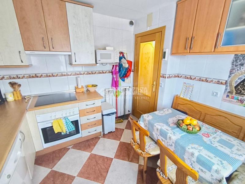 Foto 58639a23-58da-490d-931e-0b5c764f77d5. Casa in Colmenar de Oreja