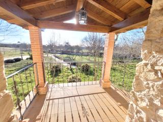 Masia a Pelayos del Arroyo