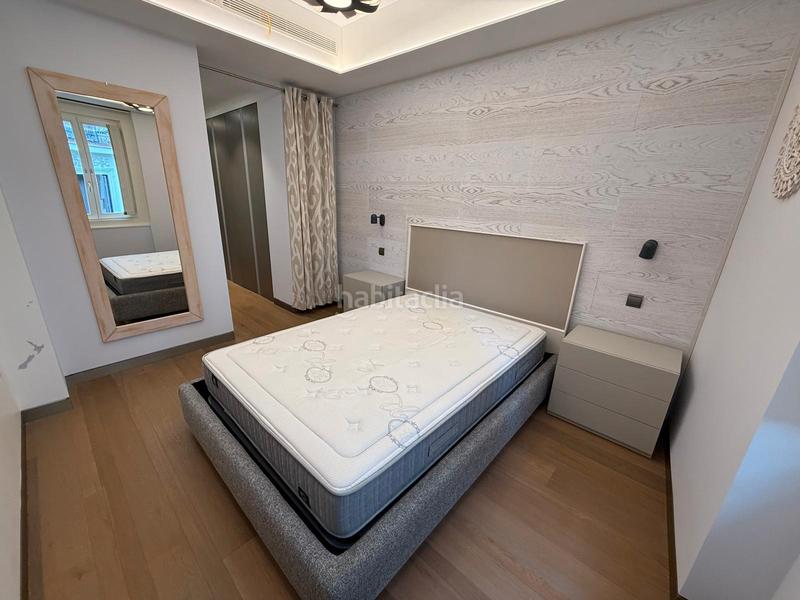 Foto 682b20f2-a130-4fb9-b6e6-9f78904d5261. Dachwohnung in calle de fernando vi 10 in Justicia-Chueca Madrid