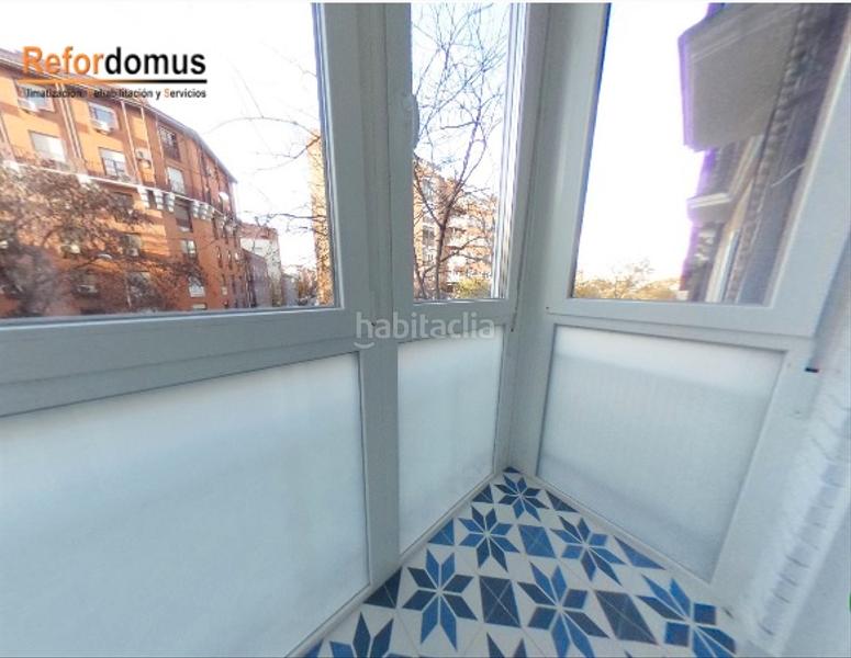 Foto 93ab993d-43f5-4c51-a066-8098c2cbe15a. Piso en calle del maestro alonso 1 en Fuente del Berro Madrid