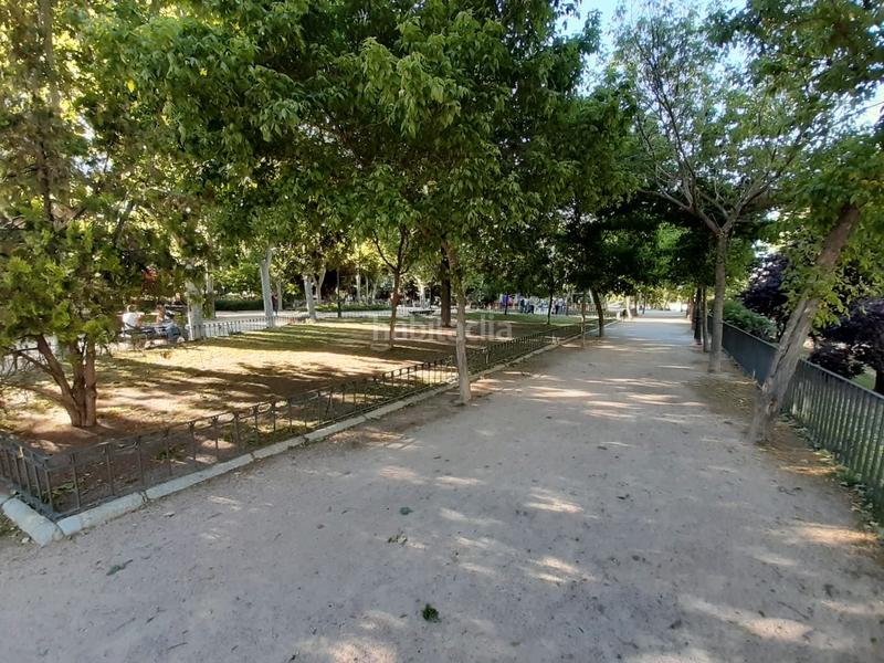 Foto a8dd2383-6257-4708-9d0b-c436727f4ef2. Piso en calle del maestro alonso 1 en Fuente del Berro Madrid