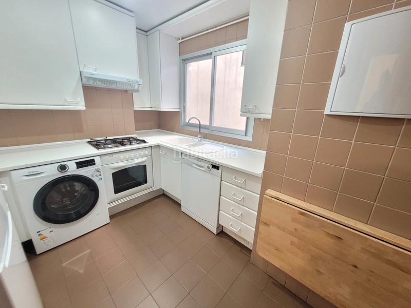 Foto 62f2c824-2cd7-4cc5-9802-2b8ec57fe1b1. Pis amb calefacció aparcament a Almagro Madrid