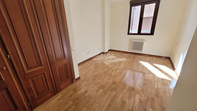 Foto 8dd53cea-e235-4063-9ded-1e586ed79f94. Pis amb calefacció aparcament a Almagro Madrid