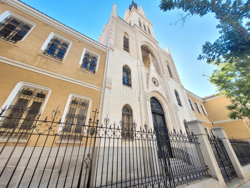 Foto b74c8a44-b158-4ced-8083-76c9dda43f0e. Pis amb calefacció aparcament a Almagro Madrid