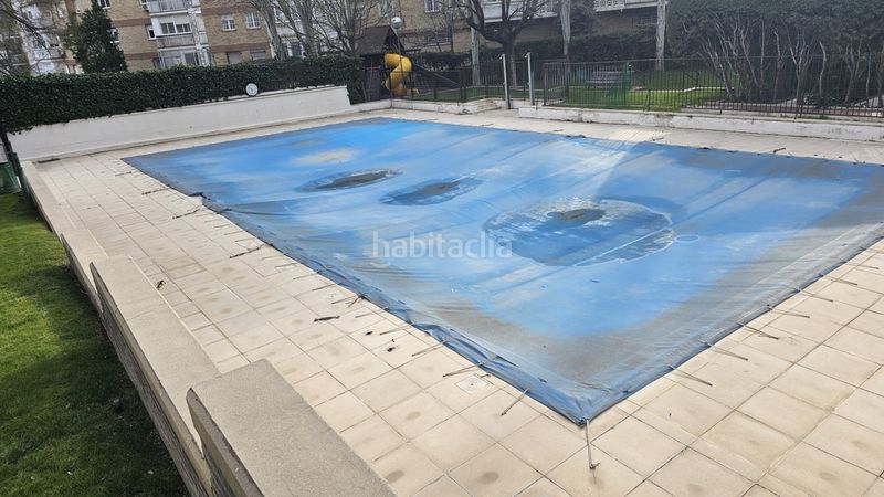 Foto 4c35ea68-09a6-4b0e-a6f8-b691b2a14647. Pis a calle torrelaguna 123 a San Juan Bautista Madrid