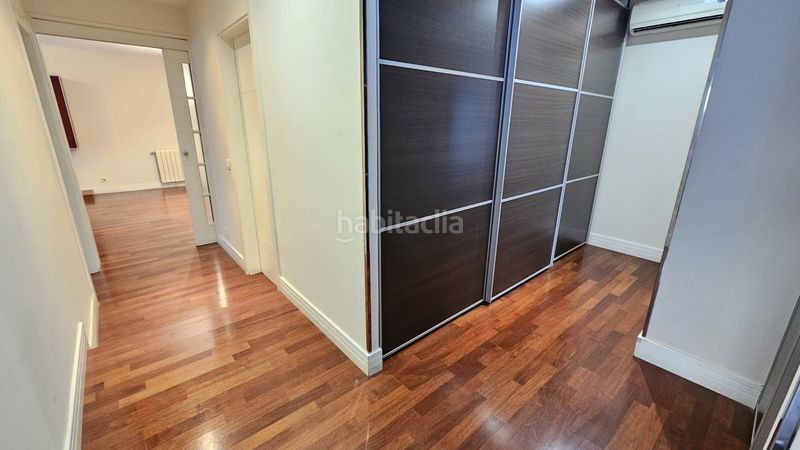 Foto e7fb91a5-1ea2-4263-99f8-eae10f6866ca. Pis a calle torrelaguna 123 a San Juan Bautista Madrid