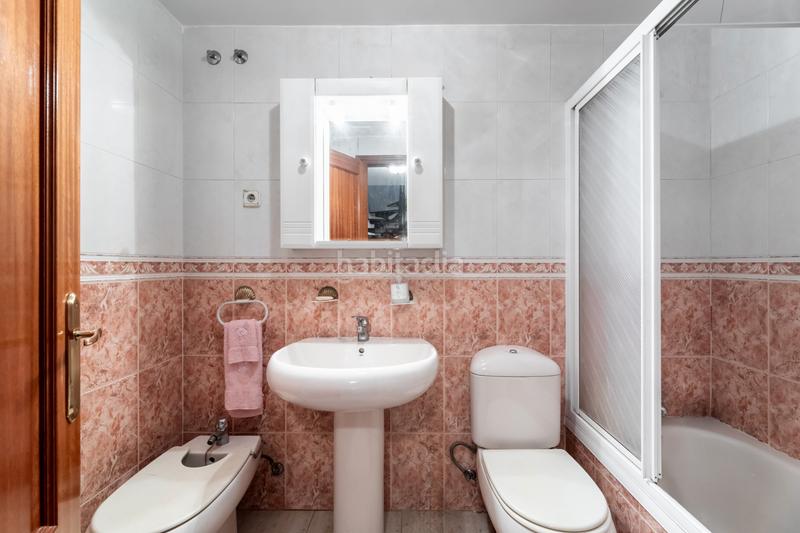 Foto 2c89cb2e-77e3-4bf9-9c6a-61fce25ac93f. Chalet mit parking in Ensanche Alcalá de Henares