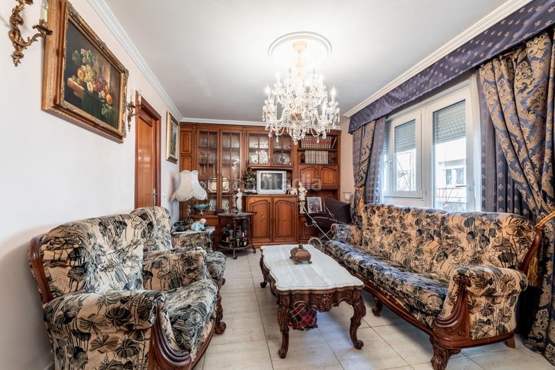 Foto 37c8f6e4-d3e9-4a18-9232-c29976565ce6. Chalet with parking in Ensanche Alcalá de Henares