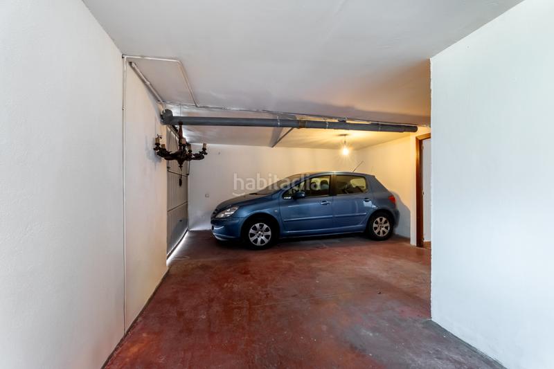 Foto bf3225c5-b3d2-479e-954e-09e3a4a83697. Chalet with parking in Ensanche Alcalá de Henares