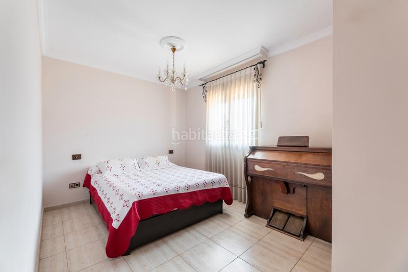 Foto 3744ab1e-6a28-4c35-b791-e2ffb161aeba. Chalet avec parking dans Ensanche Alcalá de Henares