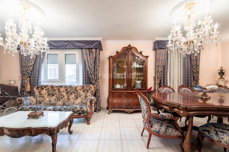 Foto d2d1279e-5173-46db-8690-8e98aada897b. Chalet con parcheggio in Ensanche Alcalá de Henares