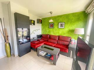 Piso  Avenida del euro. Piso en muy buen estado con 61 m2, un dormitorio, un bao, parki