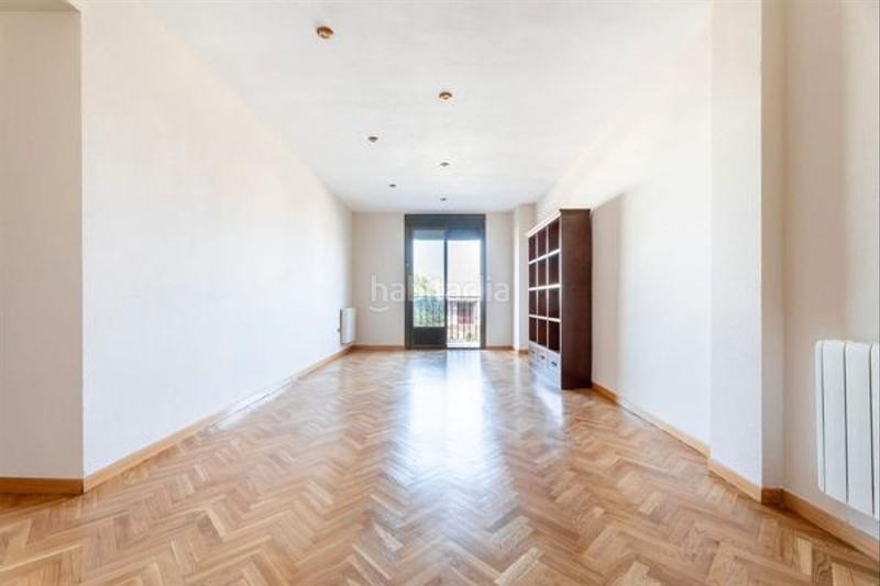 Foto 3a3619d5-90e1-4a18-b5f7-8c71a0a9003f. Flat with heating parking in Torrejón de la Calzada