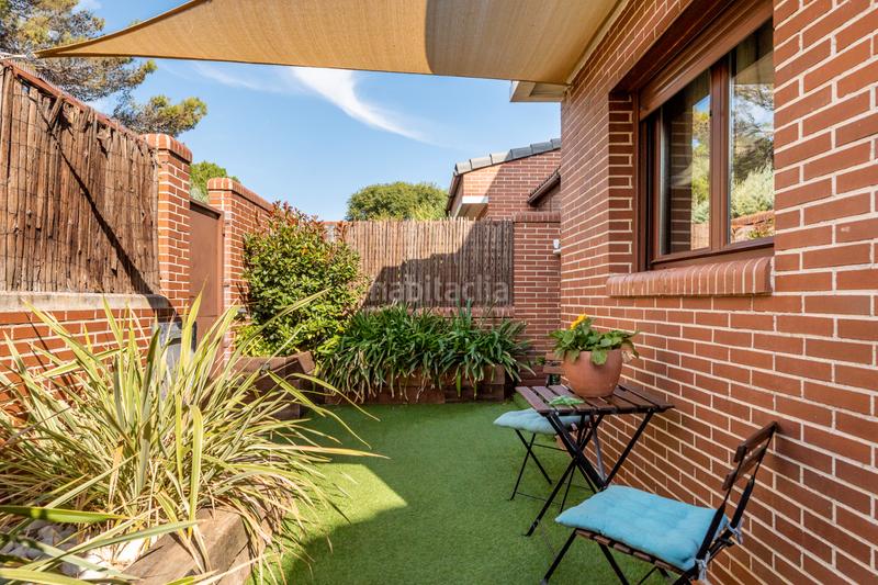 Foto 3b7e079c-df47-4719-9be0-b71f797ffb85. Casa pareada magnífico chalet pareado en Valdeolmos - Alalpardo