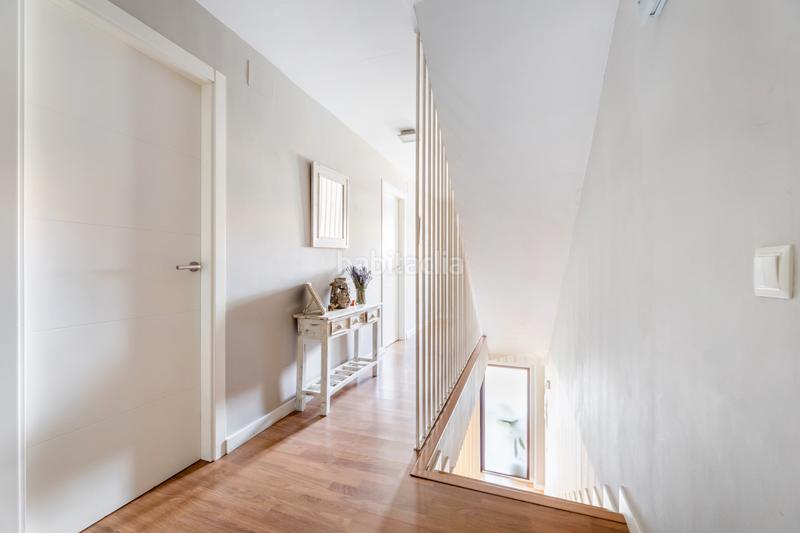 Foto 3c07dbe7-12bc-4522-9459-142990a8b2c5. Casa pareada magnífico chalet pareado en Valdeolmos - Alalpardo