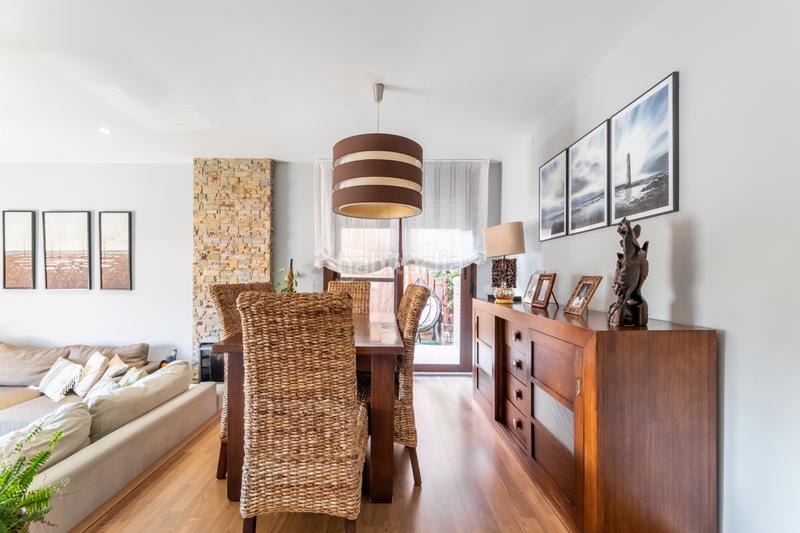 Foto 4c7468de-3a22-4e50-bbd8-b48b82fd7ce3. Casa pareada magnífico chalet pareado en Valdeolmos - Alalpardo