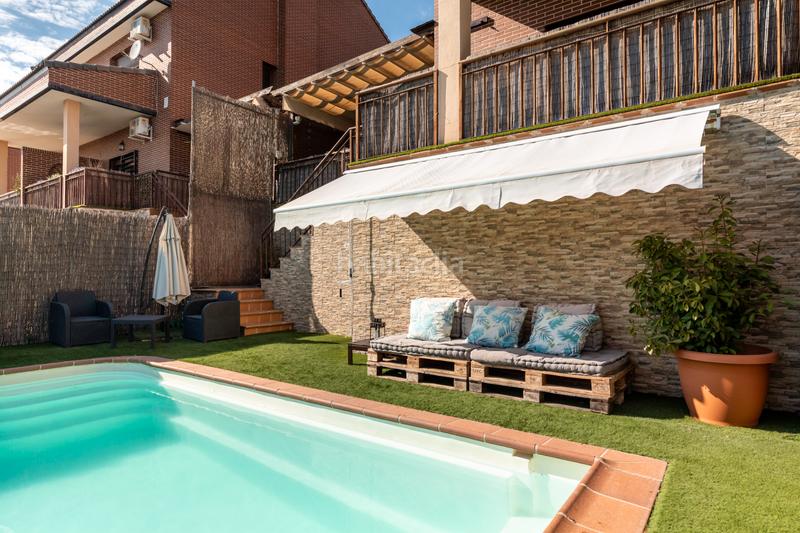 Foto a7f79754-bac0-4c07-a7cf-8a2a8a591c3f. Casa pareada magnífico chalet pareado en Valdeolmos - Alalpardo