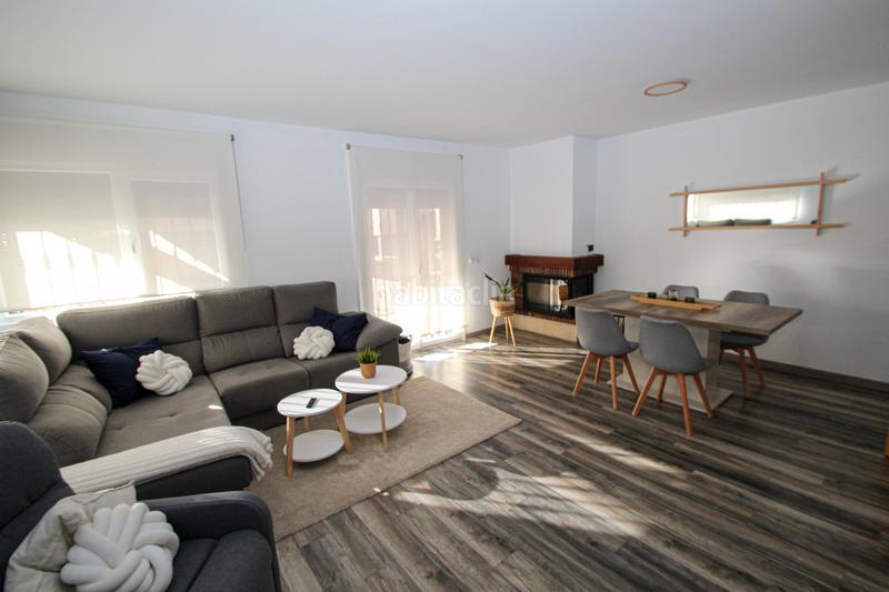 Foto 02b590b1-ffea-4b6c-b3f9-862d897b8822. Xalet amb xemeneia calefacció aparcament piscina a Mataelpino