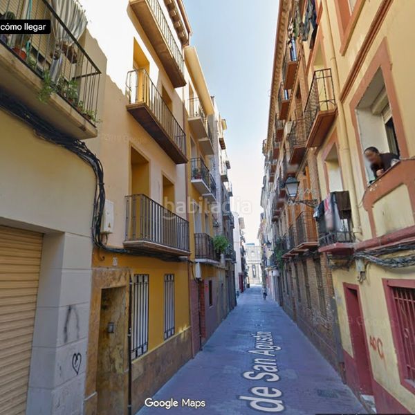 Piso  Calle de san agustín. Solo inversores. vivienda con ocupación ilegal. sin posibilidad