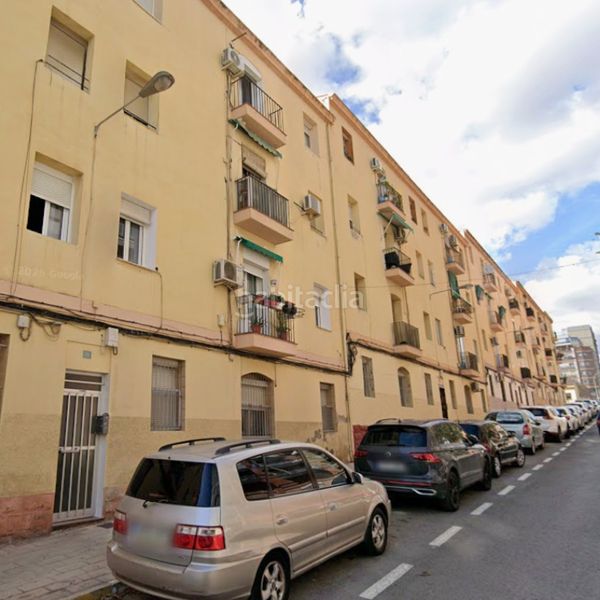 Foto cd94e76c-a7ae-4f5e-8ba9-e0921571d7e1. Pis a Los Ángeles Alicante