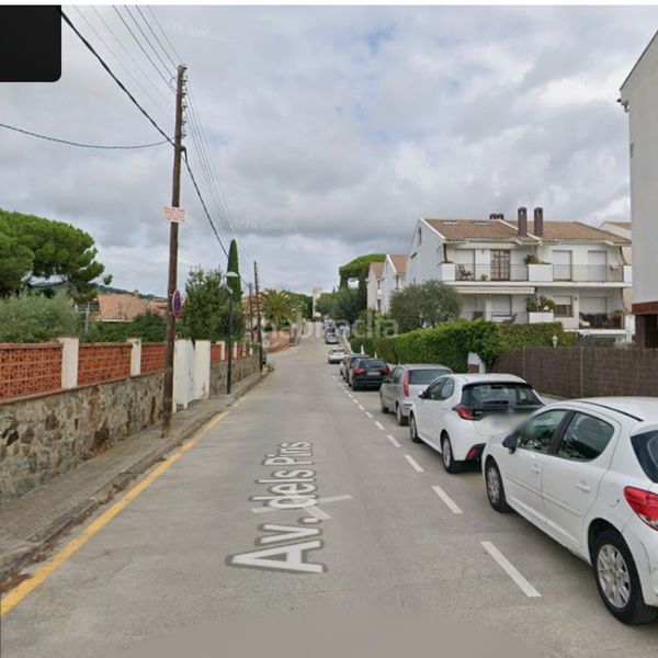 Foto 20343e65-a114-4991-97f4-ee4d58c02f1d. Chalet solo inversores - venta de vivienda ocupada ilegal. no admite visitas en Arenys de Mar