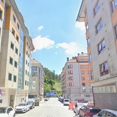 Flat  Rúa figueiras 2. Solo inversores. se vende vivienda con ocupación ilegal. no admi
