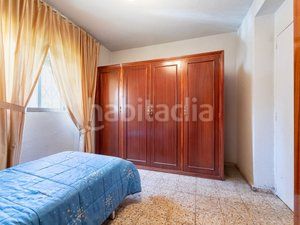 Foto 5e8a6d94-779a-4b00-a2aa-a91c80e712e8. Piso  para reformar en Zarzaquemada Leganés