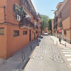 Etagenwohnung  Calle de francisco de la fuente. Solo inversores. se vende vivienda con ocupación ilegal. no admi