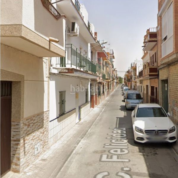 Foto 0d740d23-eba4-4619-9013-eb4e4516a18c. Casa a Palmete Sevilla