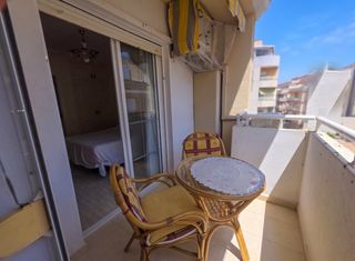Pis  Calle mayor. Apartamento con ascensor a 100 metros de la playa