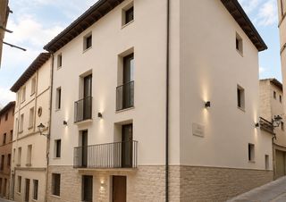 Casa a Tarazona. Proyecto de rehabilitación de casa de piedra en tarazona